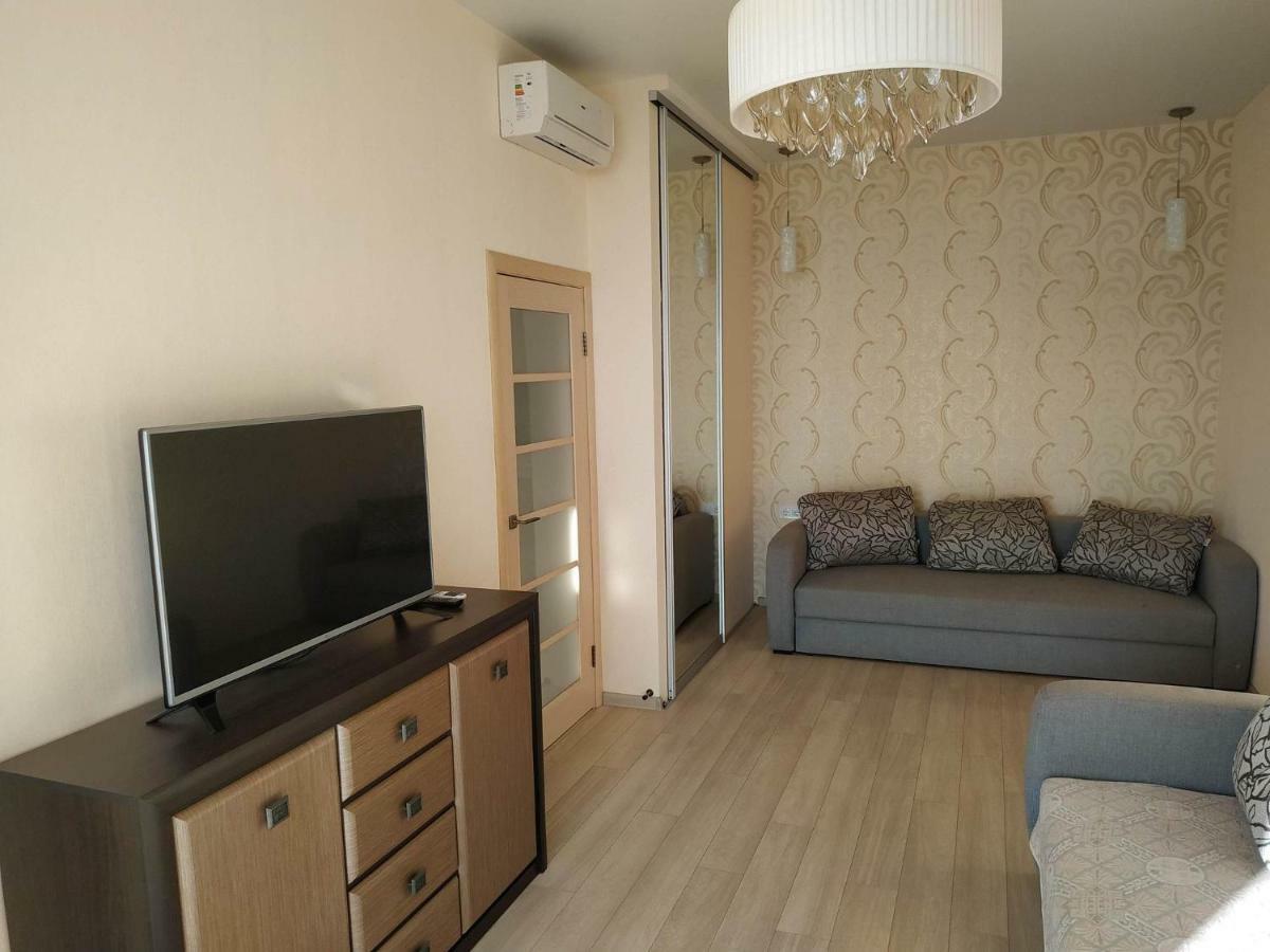 Sunny View Apartment Odessa Exterior photo